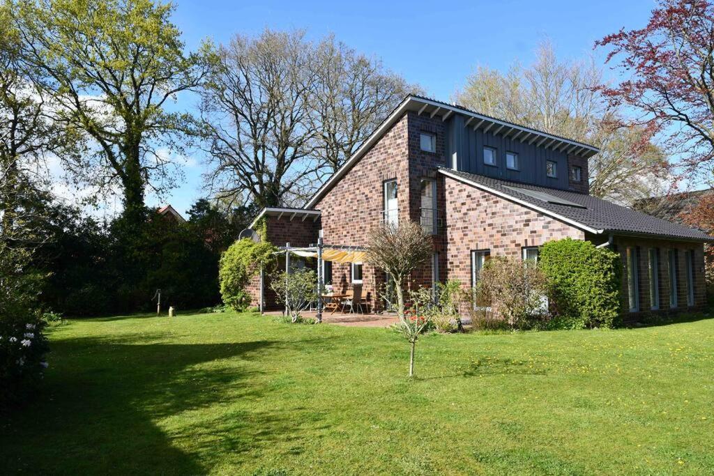 Unser Traumhaus Mit Wunderschoenem Garten Aurich Exterior foto